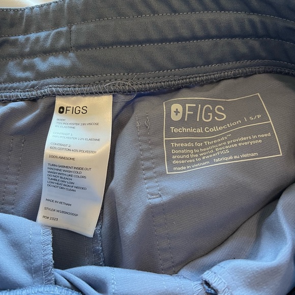 Figs Other Figs Casma Top And Zamora Joggers In Rare Vapor Blue